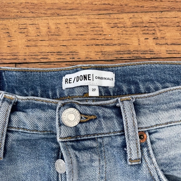 RE/DONE Originals The Short Button Fly Cut Off Denim Shorts in Dirty Destroy 27 - Picture 4 of 10